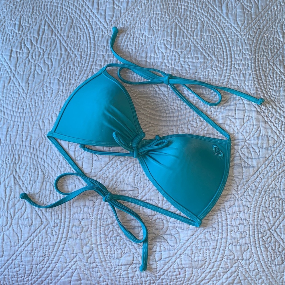 Roxy halter tie bikini‎ top size m